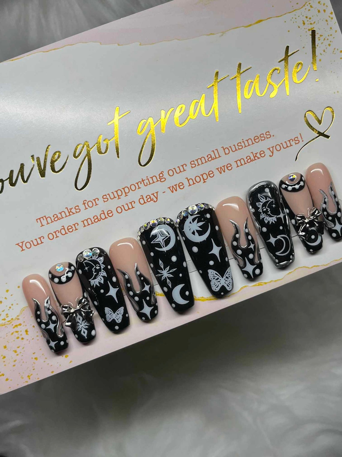 Halloween Nails | Ouija Nails | Press on Nails | Fake nails | Halloween nails | Witch nails | Black Nails | Glitter nails