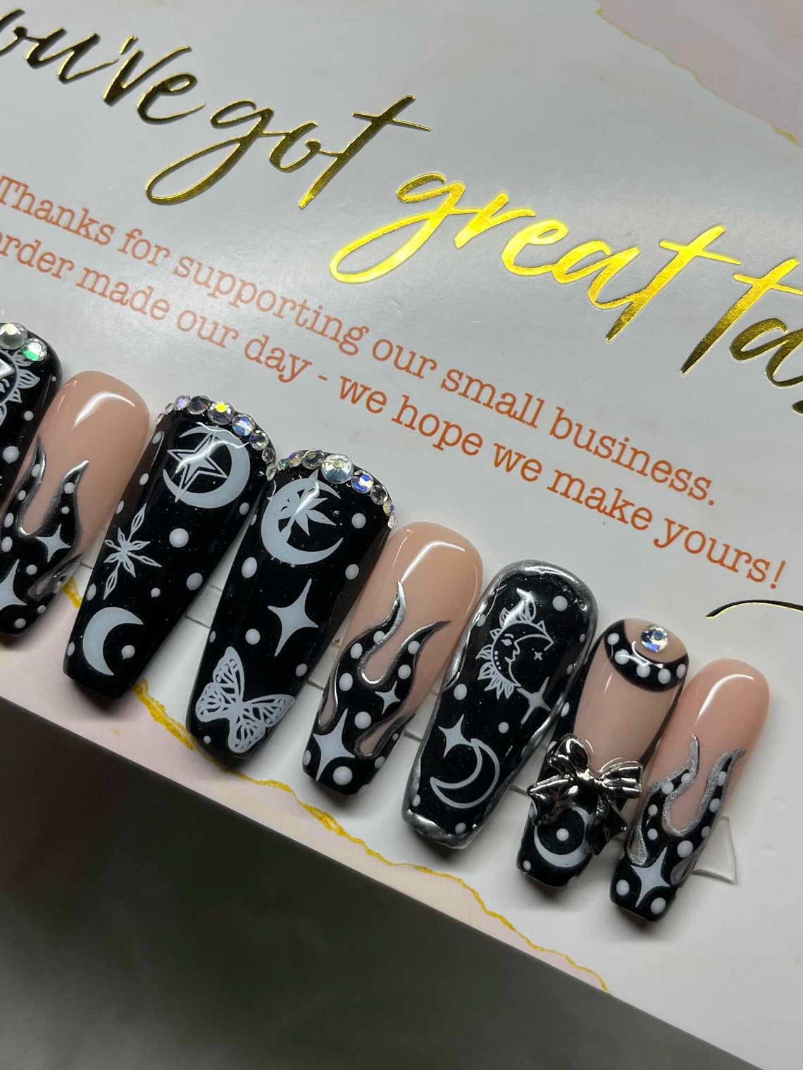 Halloween Nails | Ouija Nails | Press on Nails | Fake nails | Halloween nails | Witch nails | Black Nails | Glitter nails