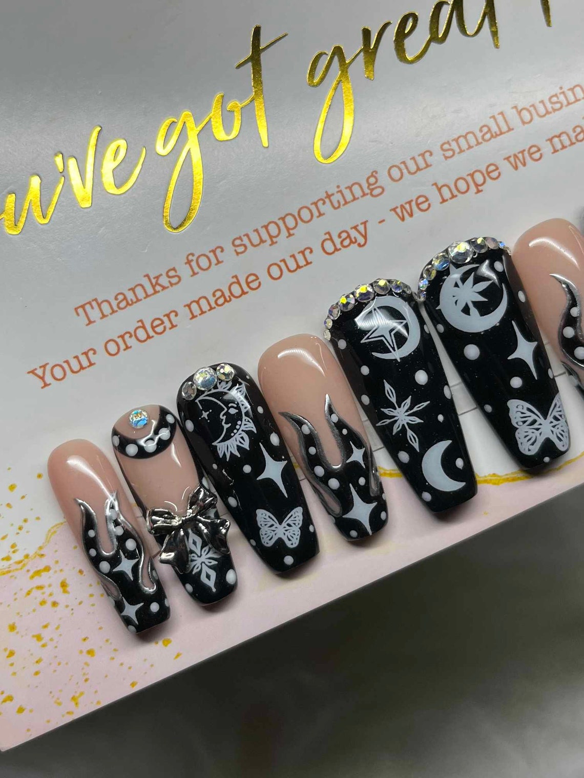 Halloween Nails | Ouija Nails | Press on Nails | Fake nails | Halloween nails | Witch nails | Black Nails | Glitter nails